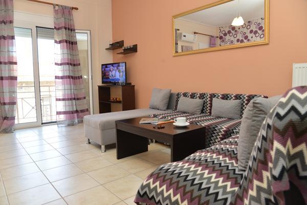 Mideia Hotel Levadeia Bagian luar foto